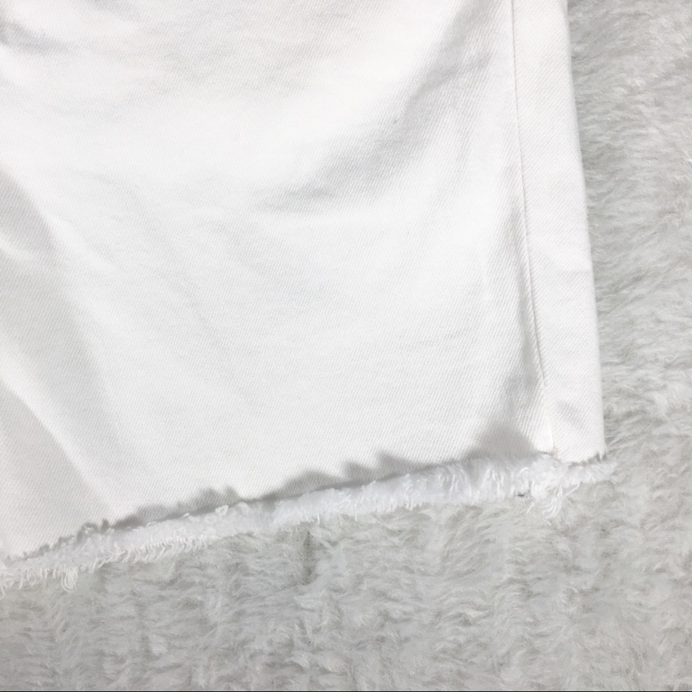 Big Star Rikki Low Rise White Cutoff Jean Shorts - Picture 5 of 8